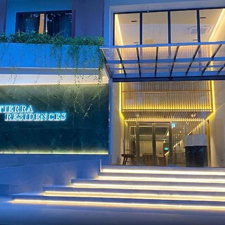 Tierra Residences Банкок Екстериор снимка