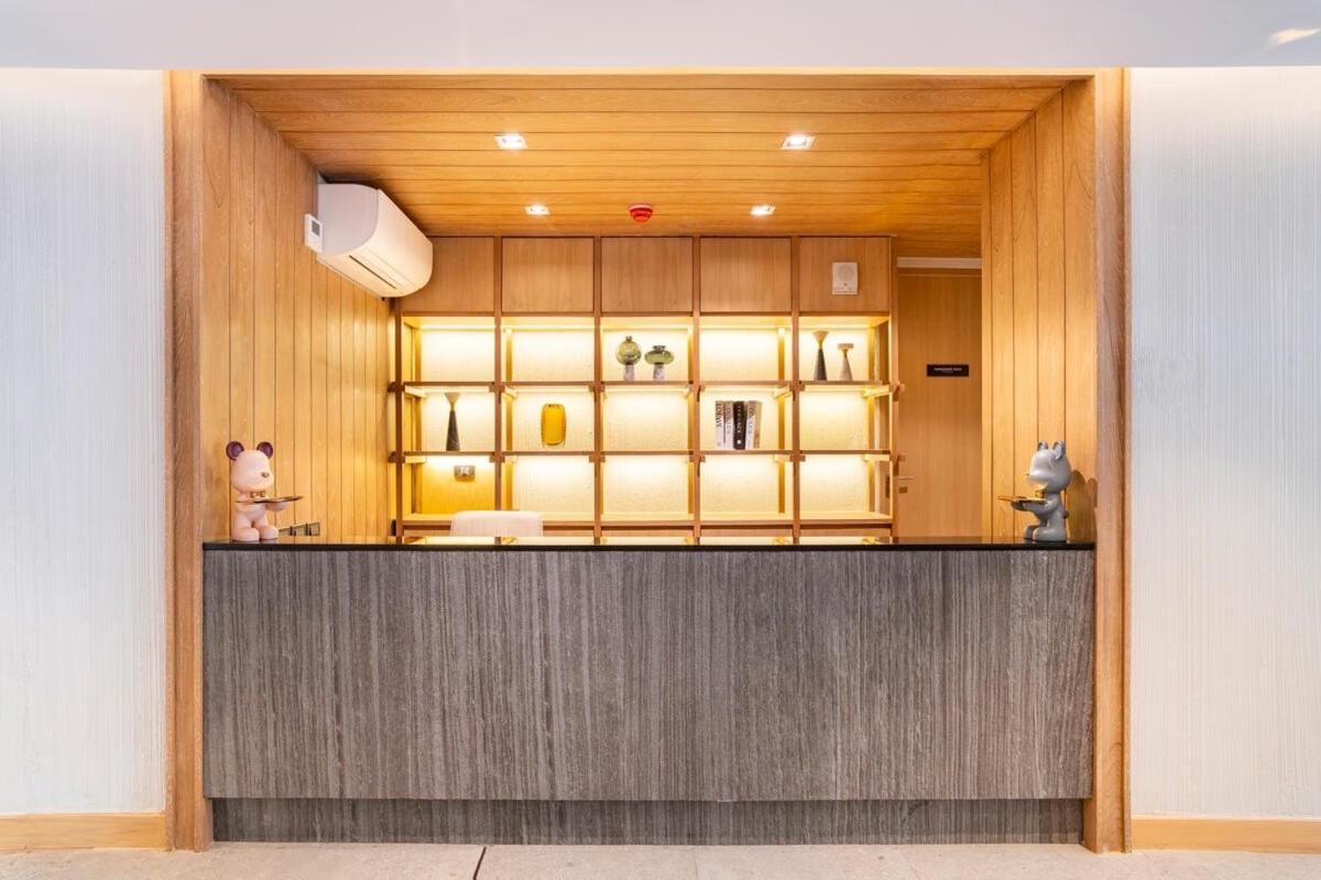 Tierra Residences Банкок Екстериор снимка